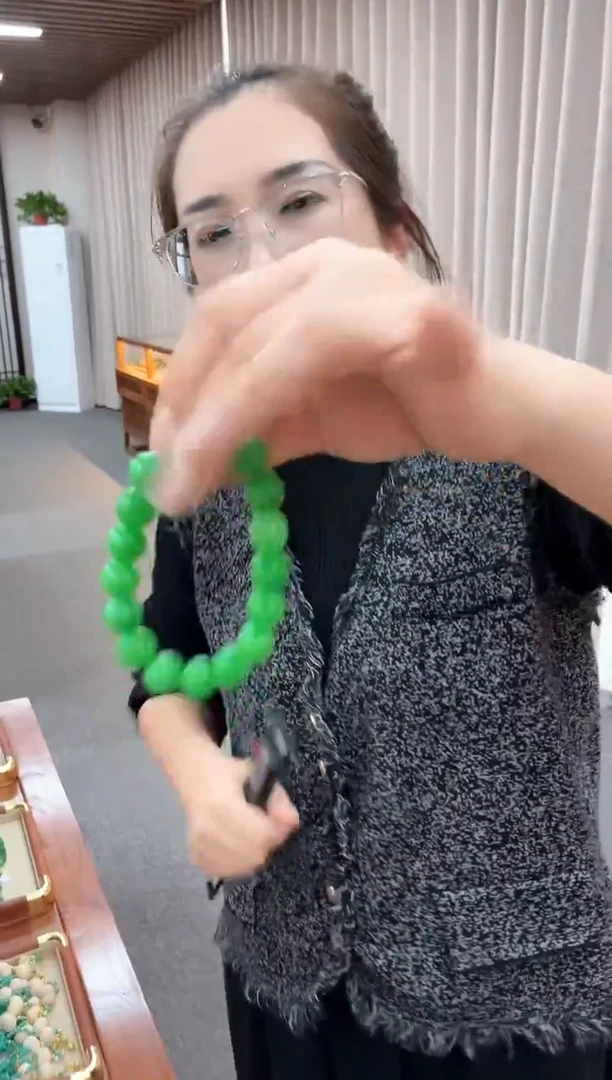 【慧慧甄选】高端轻奢多样性发货HF3665S