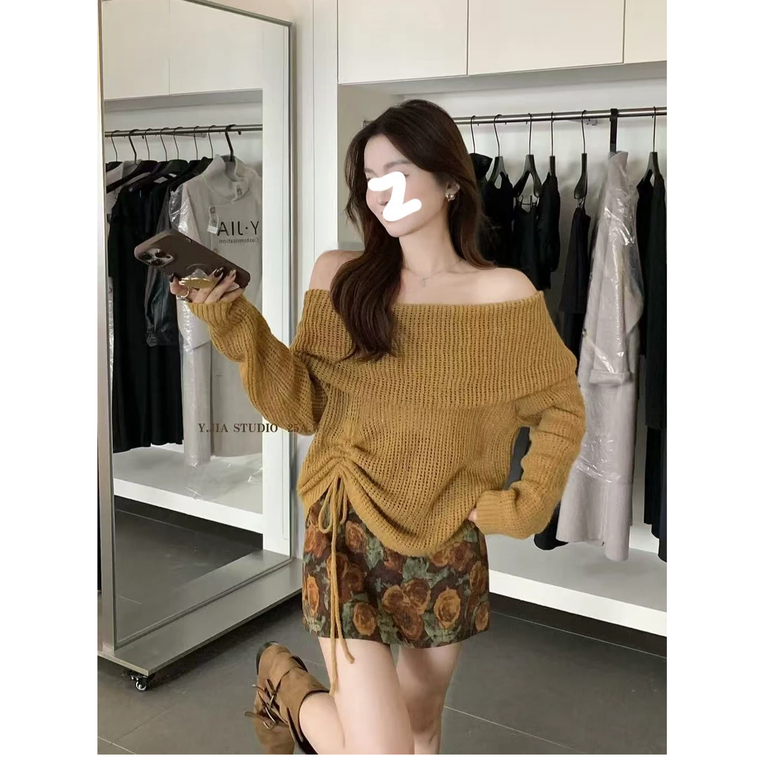 韩版秋冬毛衣复古一字肩露肩抽绳褶皱不规则针织上衣短裙两件套