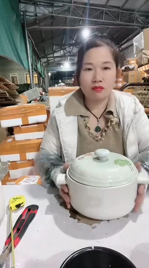 【闪购商品】瑕疵2.5白锅盖偏小7300，