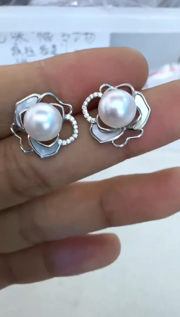 【闪购商品】海水珍珠耳饰银S925镶嵌耳钉