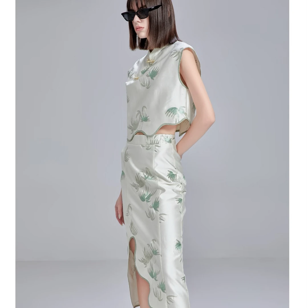 APL-竹叶新中式套装马甲1F0023+半裙1F0027