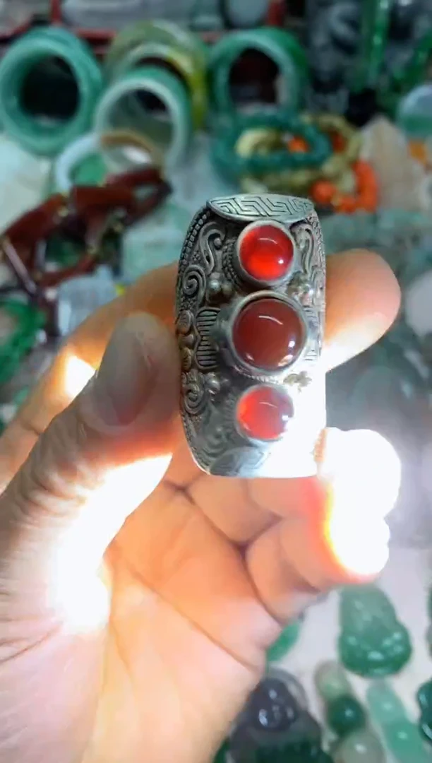 【闪购商品】47直播间的实时画面