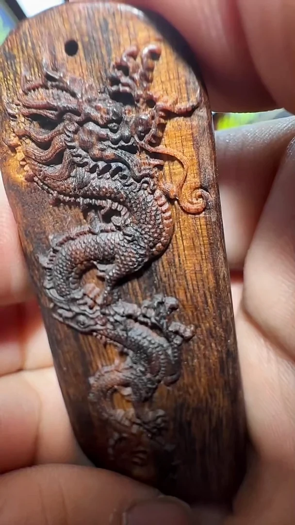 沉香吊坠47号菩萨棋生肖龙多样性发一