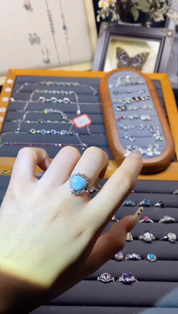 【闪购商品】水晶手链银S925镶嵌A79