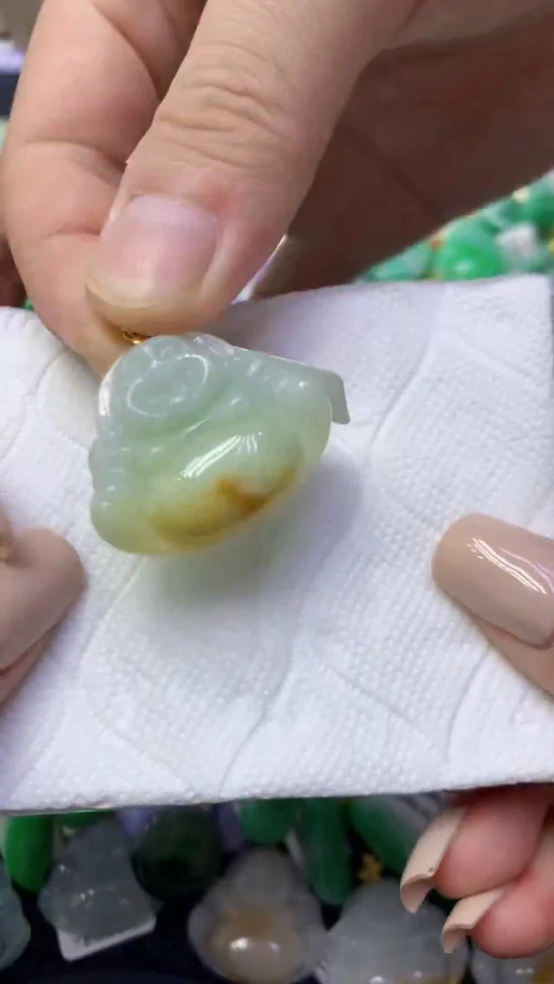 颈饰未镶嵌翡翠天然缅甸翡翠A货