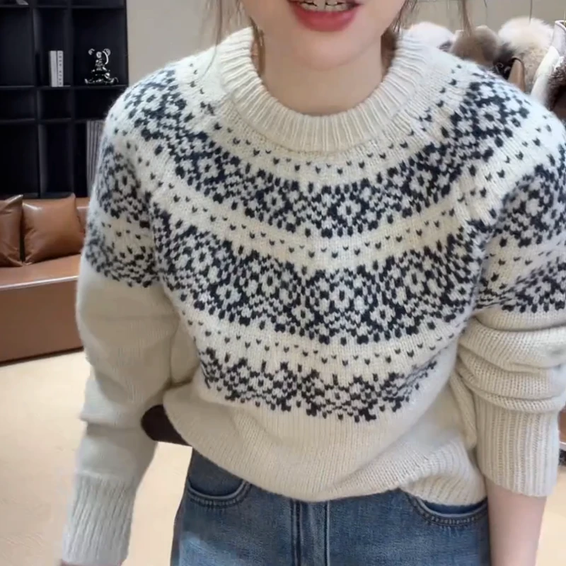 冬季圆领提花复古套头毛衣时尚慵懒风保暖上衣LK2508407