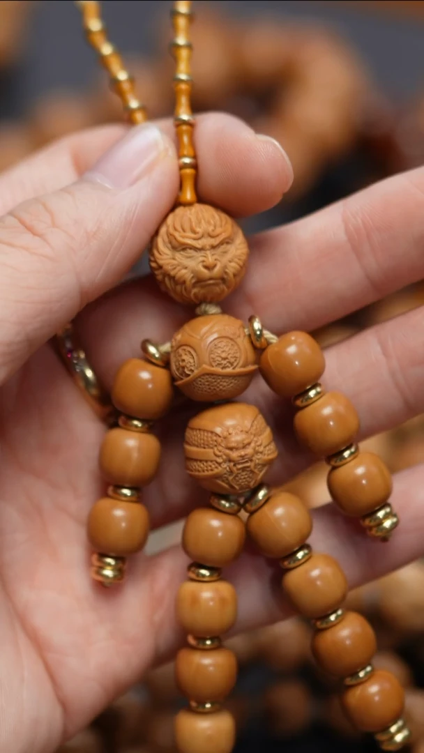 【闪购商品】猴头核桃吊坠啊啊啊