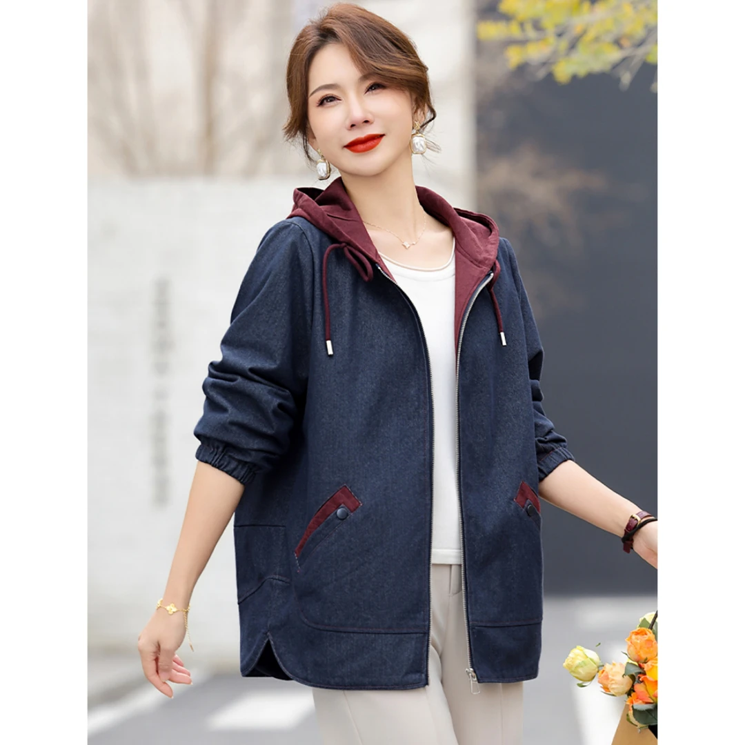 胖妈妈秋装洋气牛仔外套大码宽松2025新款中老年风衣女春秋中长款