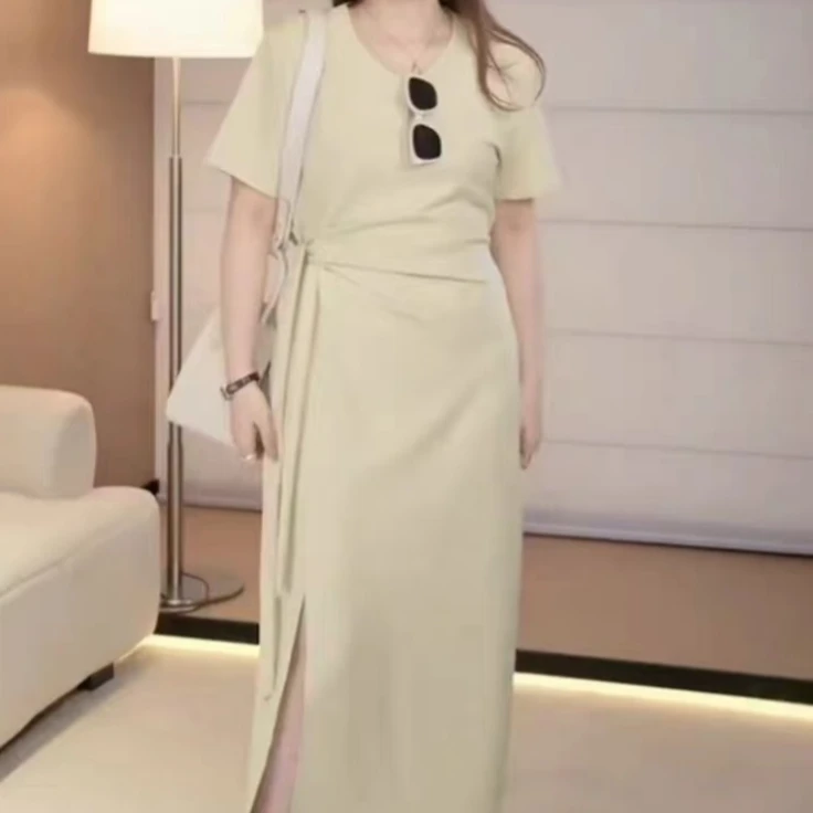 【小曹大码】款韩版休闲带项链绑带裙设计款显瘦连衣裙-ONL32870