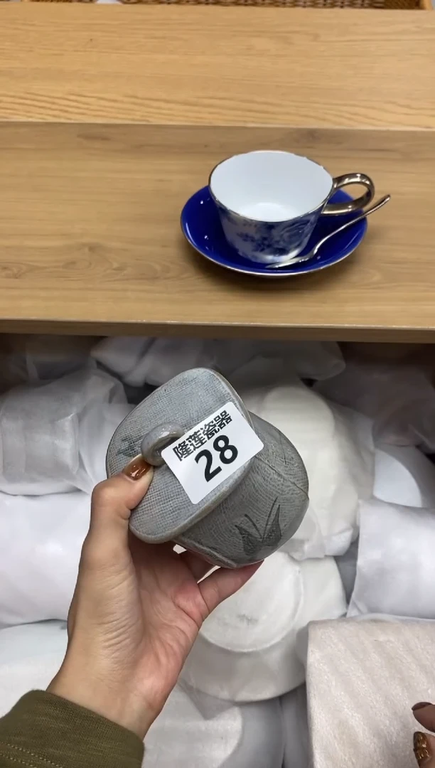 瓷片杨*扬隆莲瓷器欢迎大家