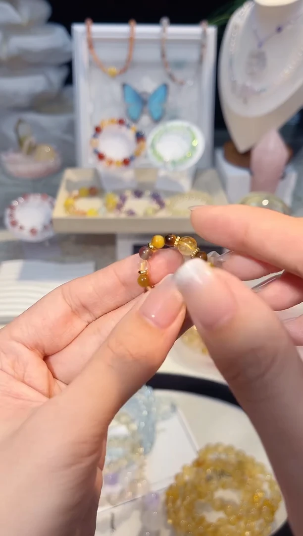 未镶嵌手串水晶A****）金霸戒指