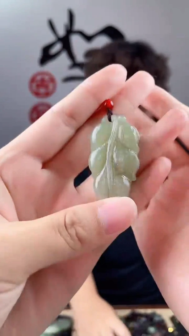 和田玉未镶嵌颈饰拍一发一，多样性发货