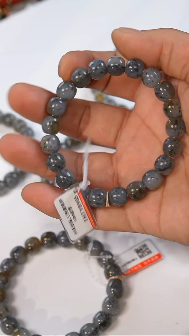 未镶嵌手链和田玉多样性发一件THTY6955