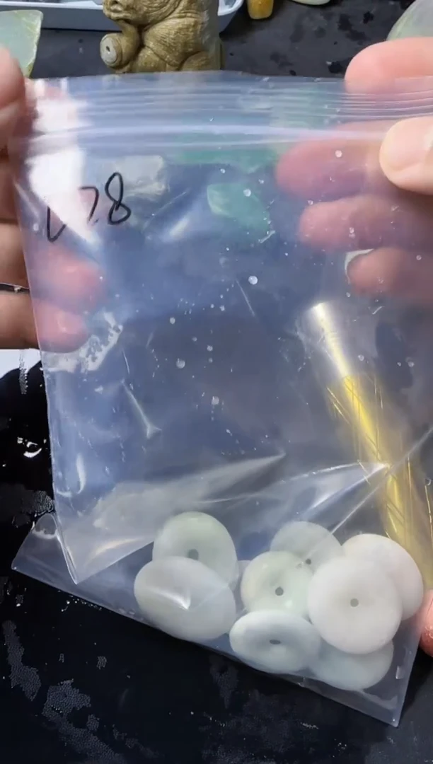 【闪购商品】翡翠颈饰未镶嵌028翡翠