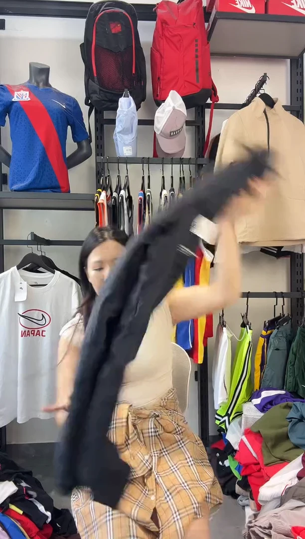 179 ·编码 耐克卫衣服饰过款为准 尺码·