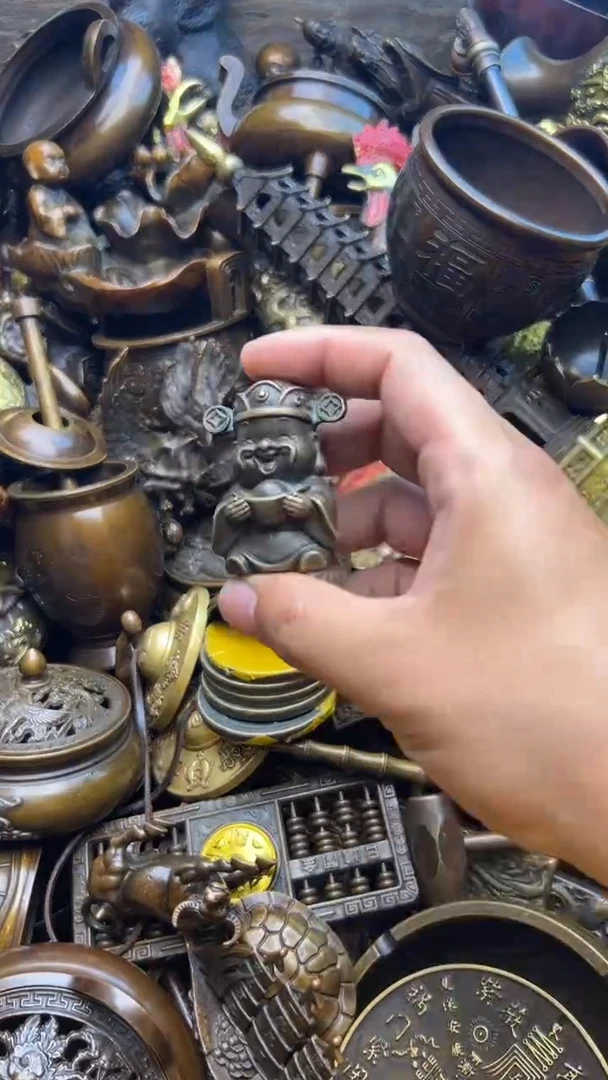 精美铜器，点击下单