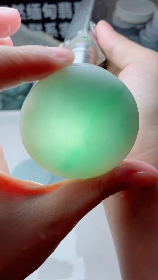 翡翠未镶嵌颈饰3402.......