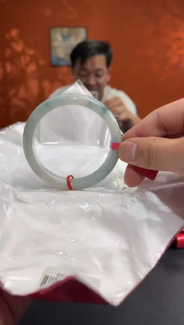 未镶嵌手镯翡翠8
