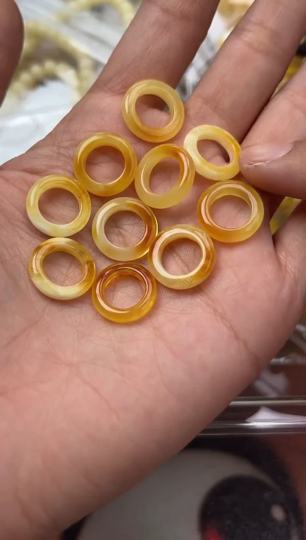 裸石蜜蜡未镶嵌蜜蜡珠子带瑕疵 假一赔万随机发
