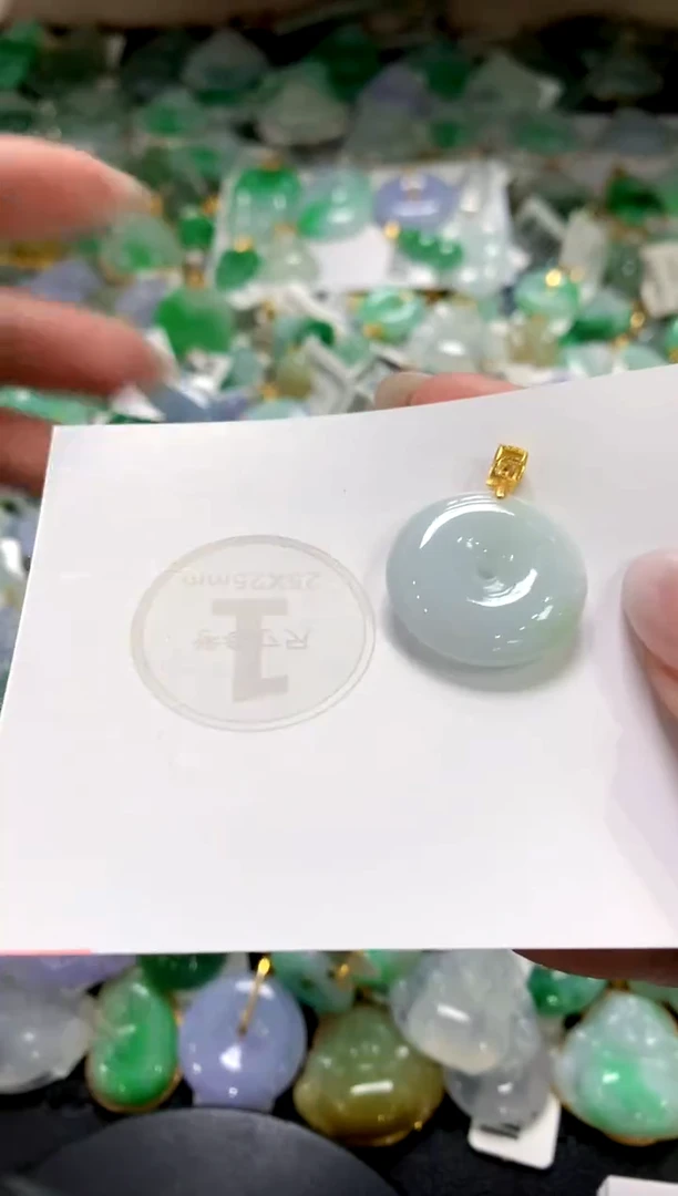 颈饰未镶嵌翡翠1111111111111111