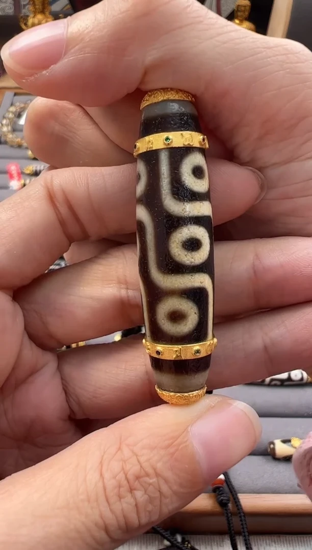 【闪购商品】玛瑙挂件18K金镶嵌吊坠