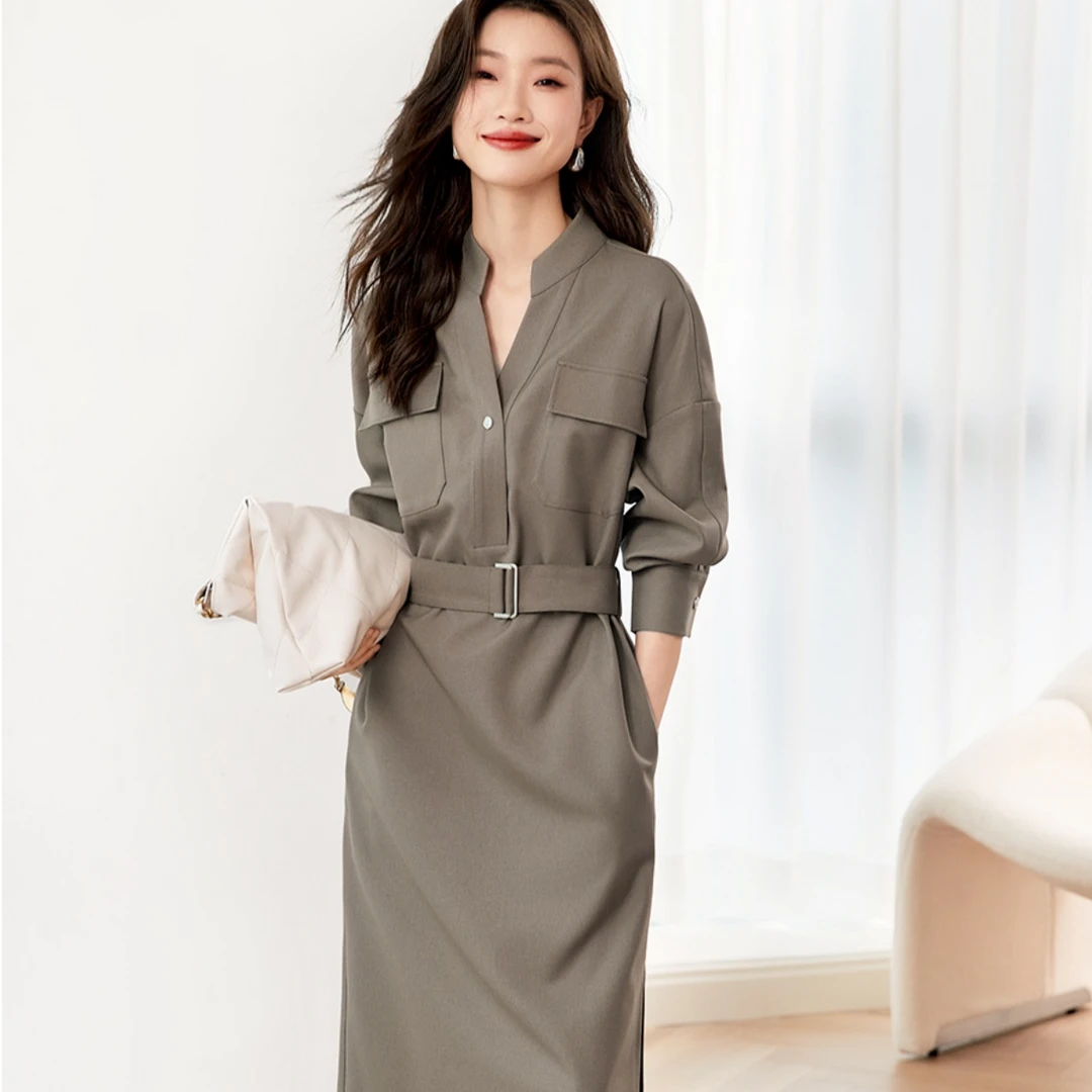 哥弟阿玛施正品女装秋季V领时尚风衣式连衣裙法式显瘦收腰中长款