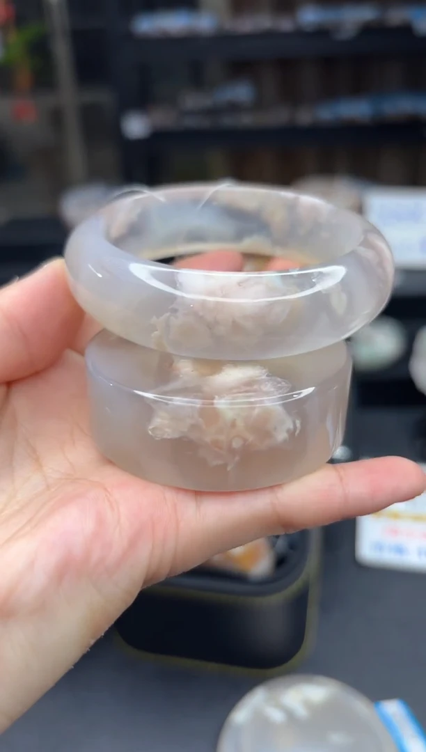 石英质玉手镯未镶嵌26(56圈赠送镯心)