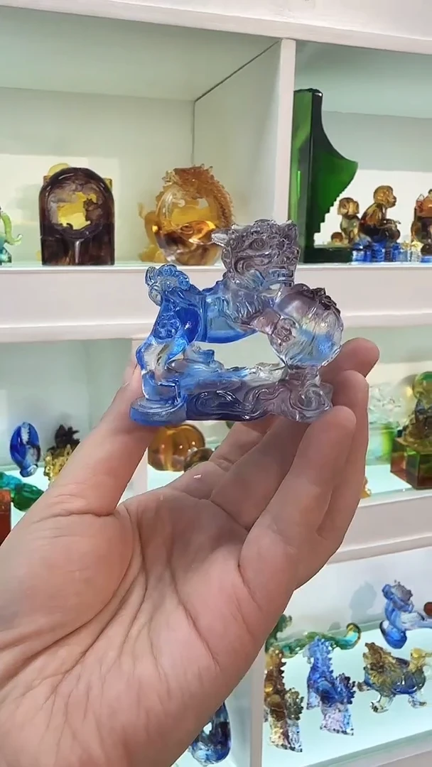 手工艺品琉璃狮子