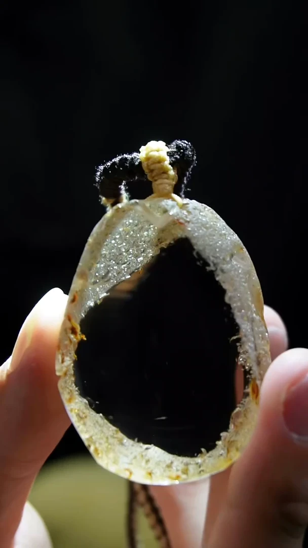 吊坠(赠链)未镶嵌水晶水晶