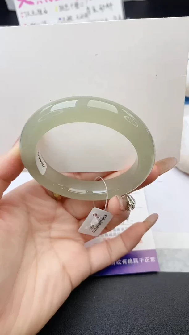 未镶嵌手镯石英质玉w53-DB54+
