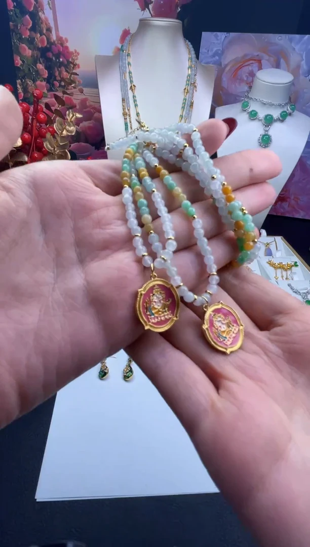 【闪购商品】翡翠挂件合金翡翠项链