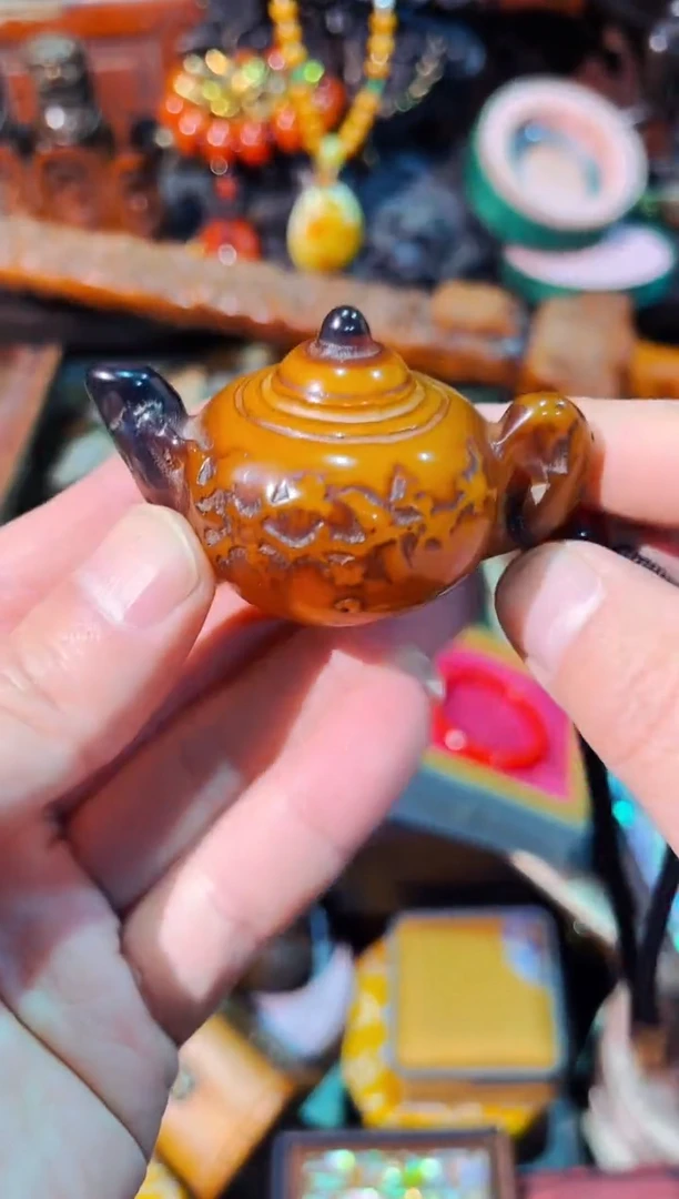 【闪购商品】蜜蜡颈饰未镶嵌安哥精选专属链接