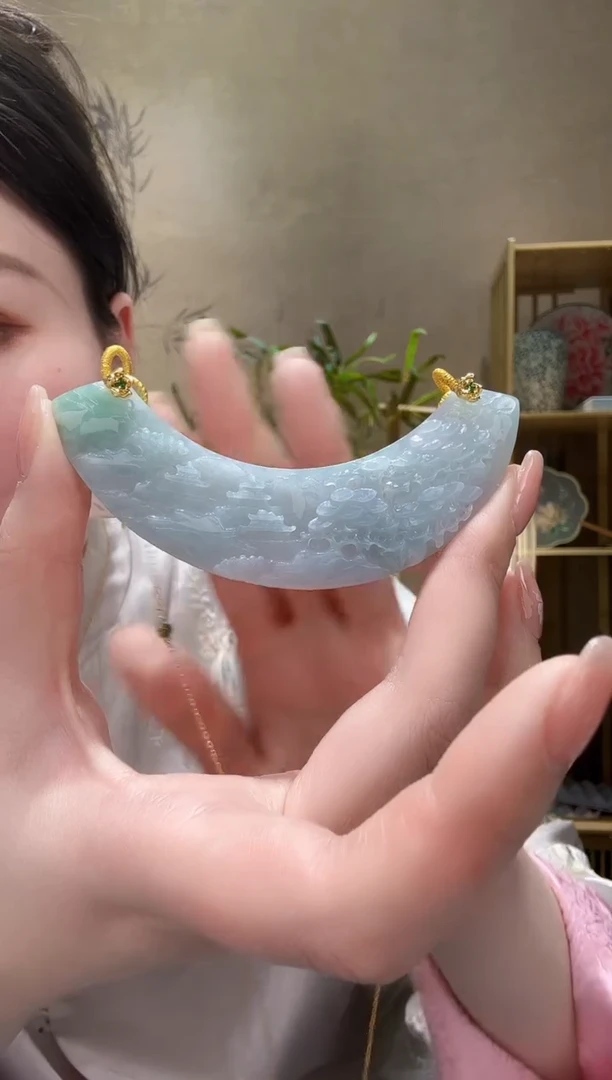 【闪购商品】翡翠颈饰未镶嵌吊坠