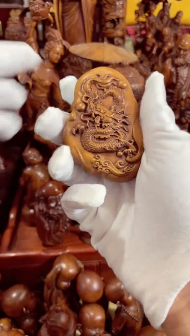 小叶黄杨小件龙牌