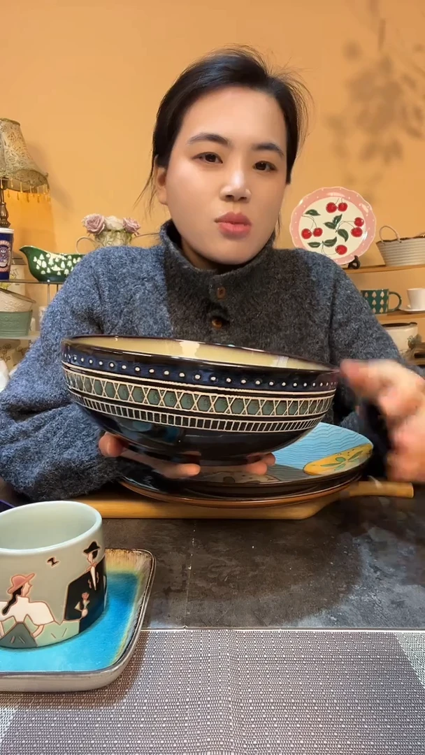 瓷片瑕疵款 9英寸碗  介意勿拍