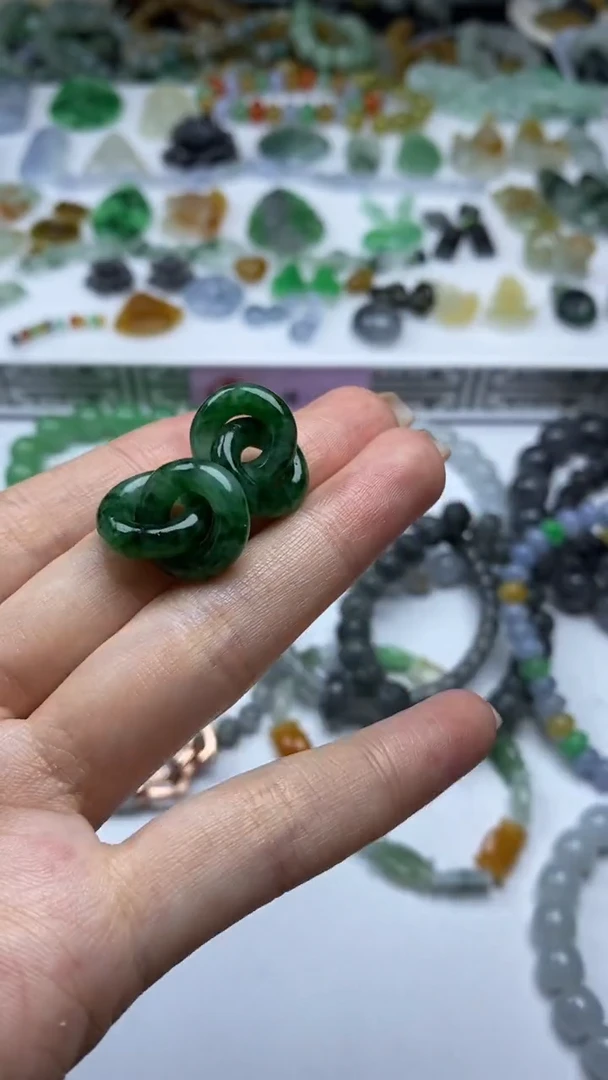 未镶嵌定制翡翠毛货定制不退不换
