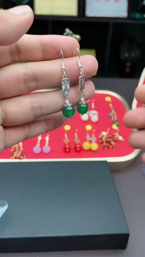 【闪购商品】玛瑙/玉髓耳钉银S925镶嵌32200