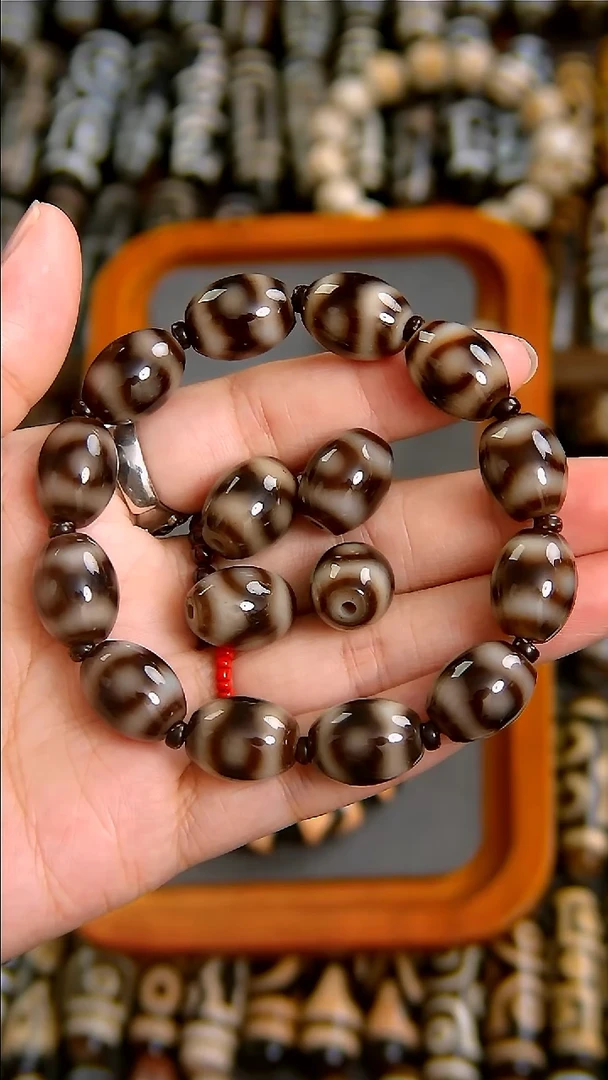 未镶嵌玛瑙/玉髓珠宝半成品放漏顶料三眼达洛12*15单颗价格