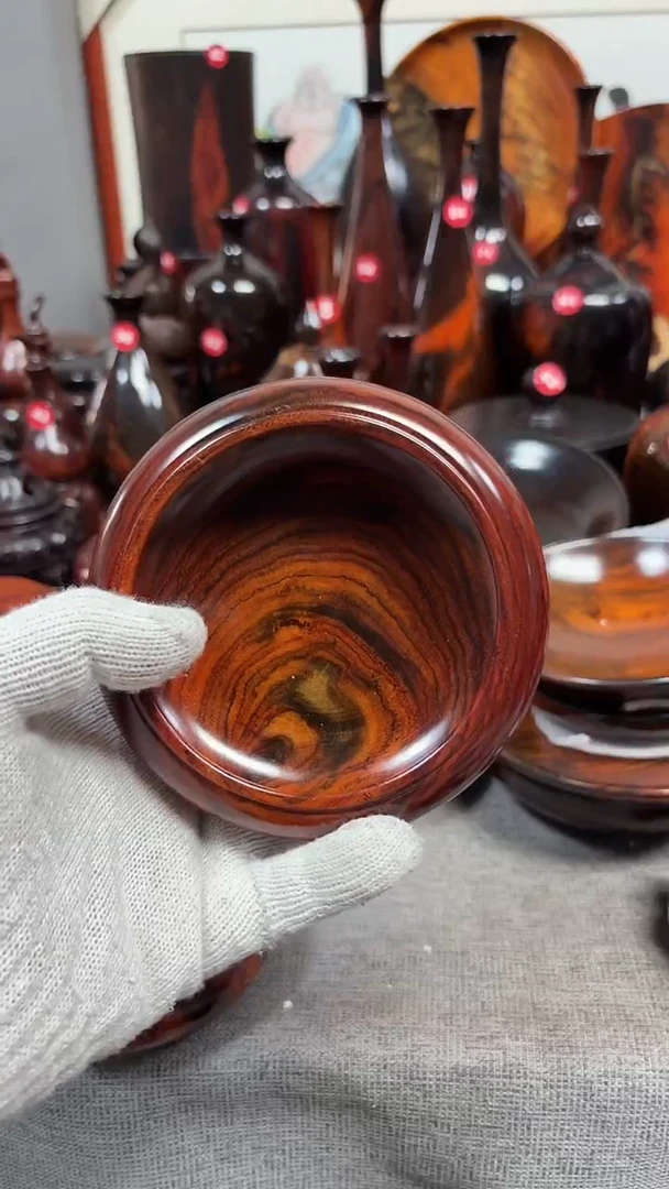 木零*七大红酸枝笔洗一个