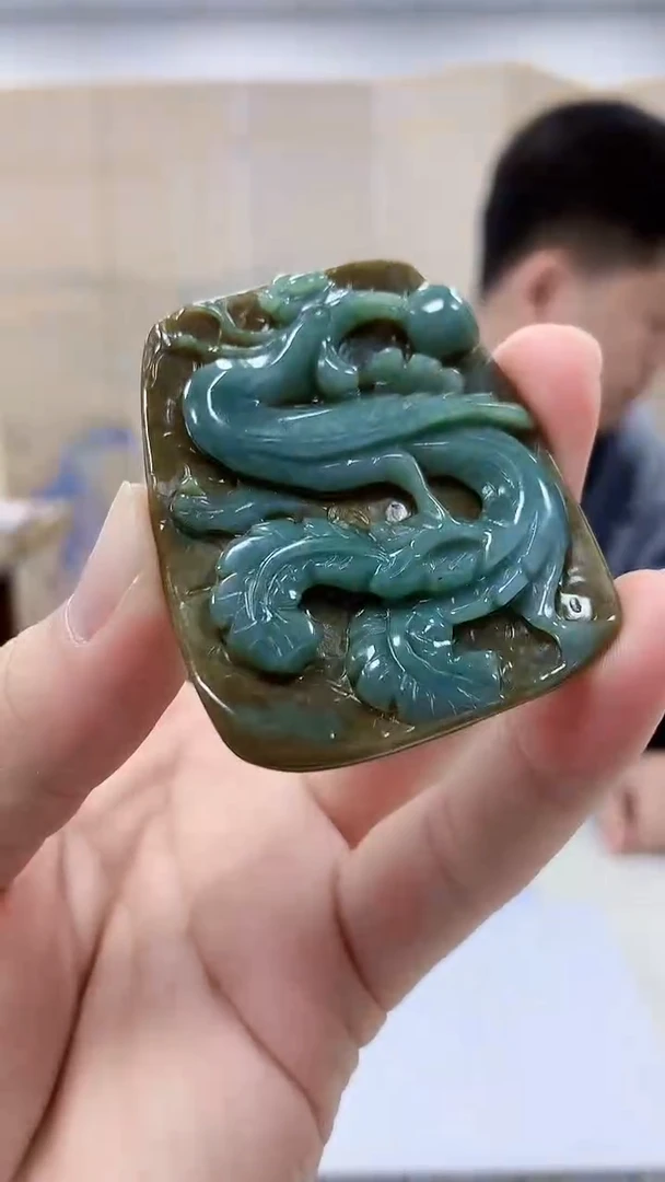 【闪购商品】定制翡翠未镶嵌4917bb-毛货挂件131