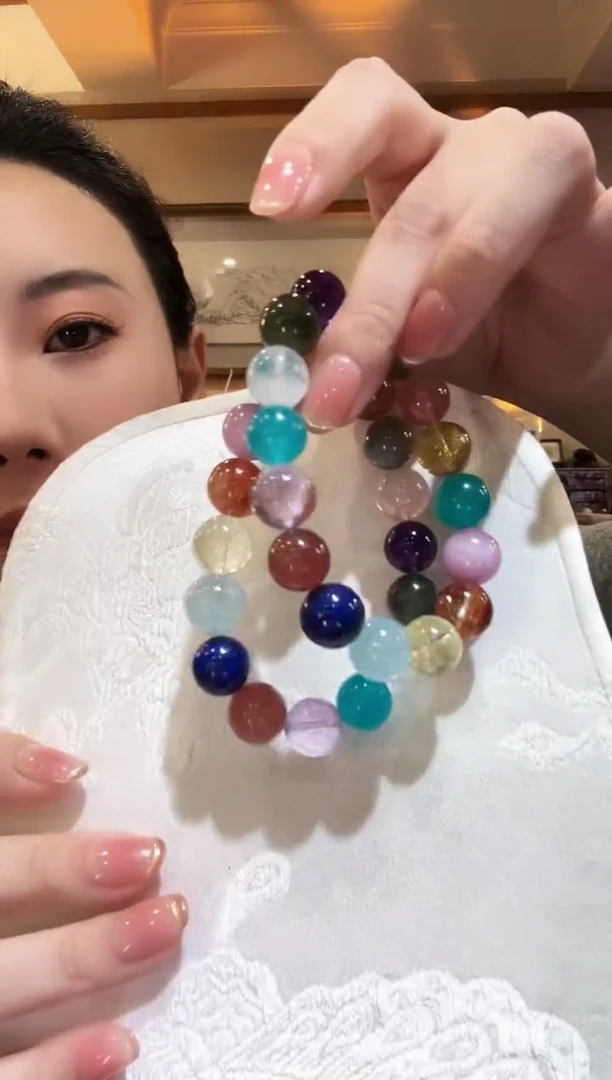 颈饰未镶嵌水晶多样性发其一