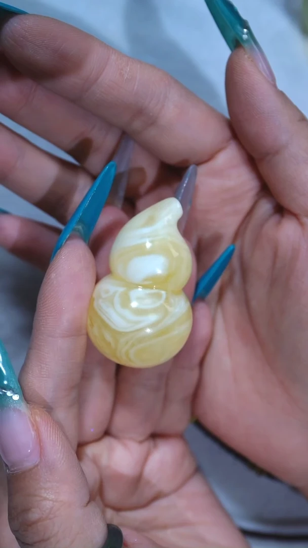 手链琥珀未镶嵌诸**顺典藏级瓷白浓蜡拉丝溶洞