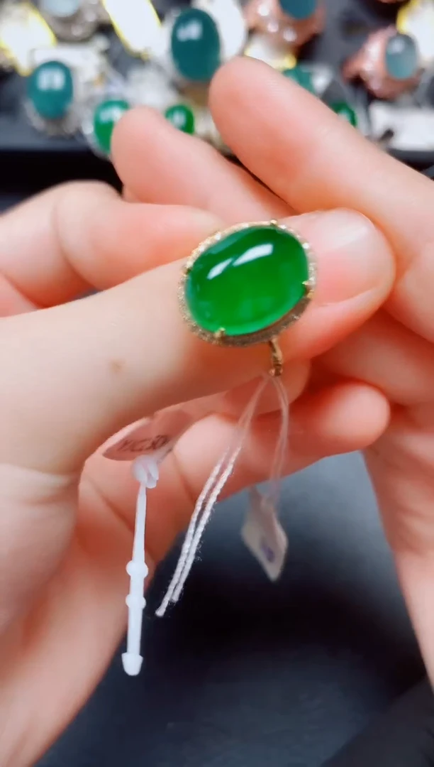 翡翠戒指银S925镶嵌翡翠