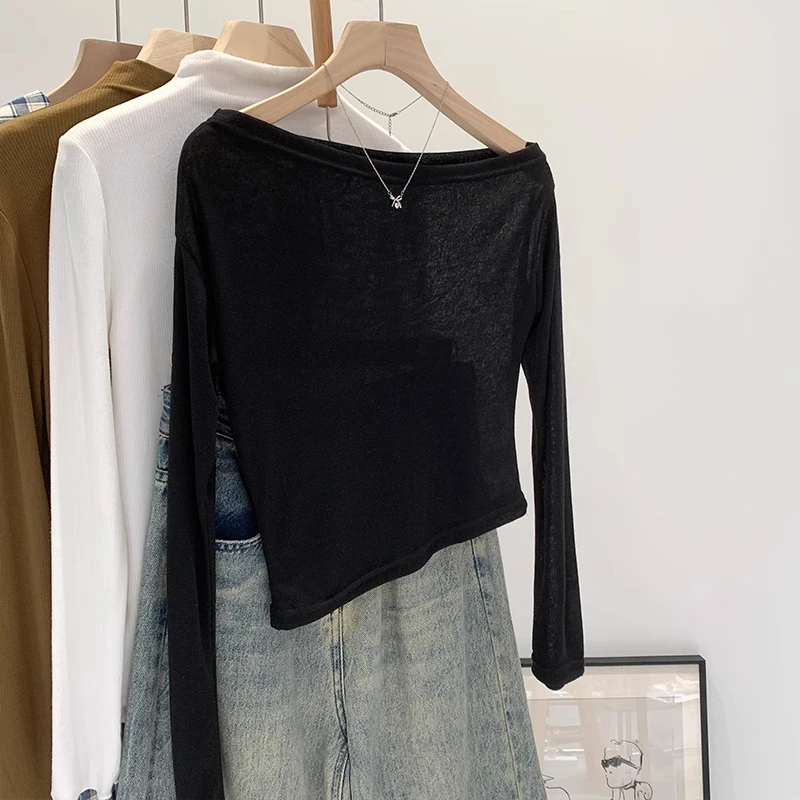 黑色长袖薄款宽松上衣女秋季新款显瘦短款时尚打底衫百搭纯色T恤