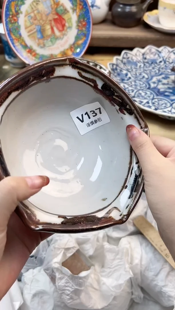 瓷片果**妈 137