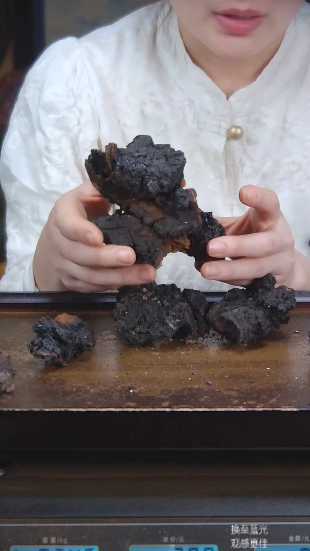 桦树茸中国大陆【藏区 野生】【精品】桦树茸黑油500g