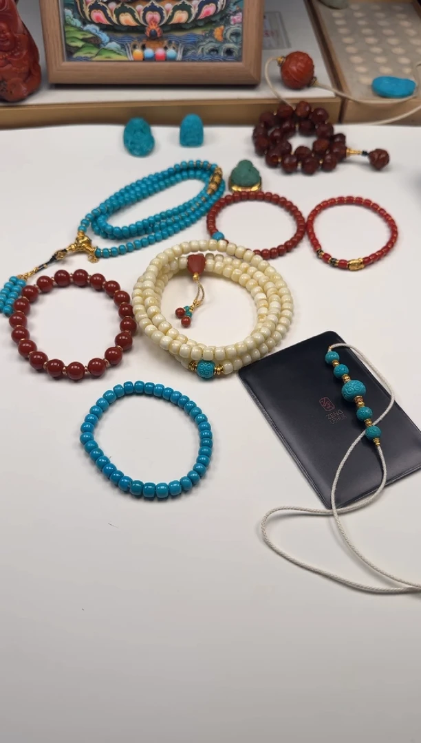 未镶嵌蜜蜡裸石吕**～手串手串