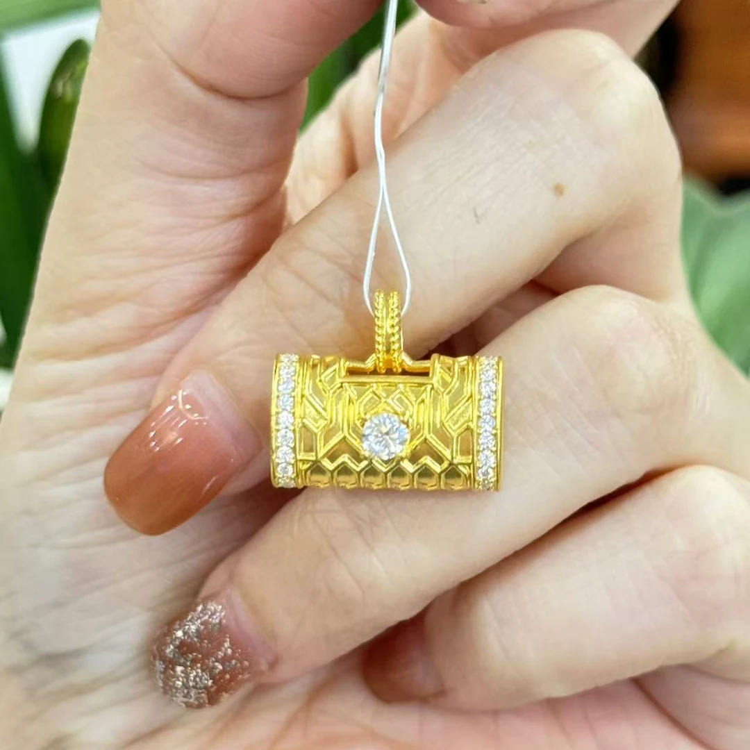 阿敏专属-Y【包包点钻吊坠】--足金999精工5D（附加248/0）