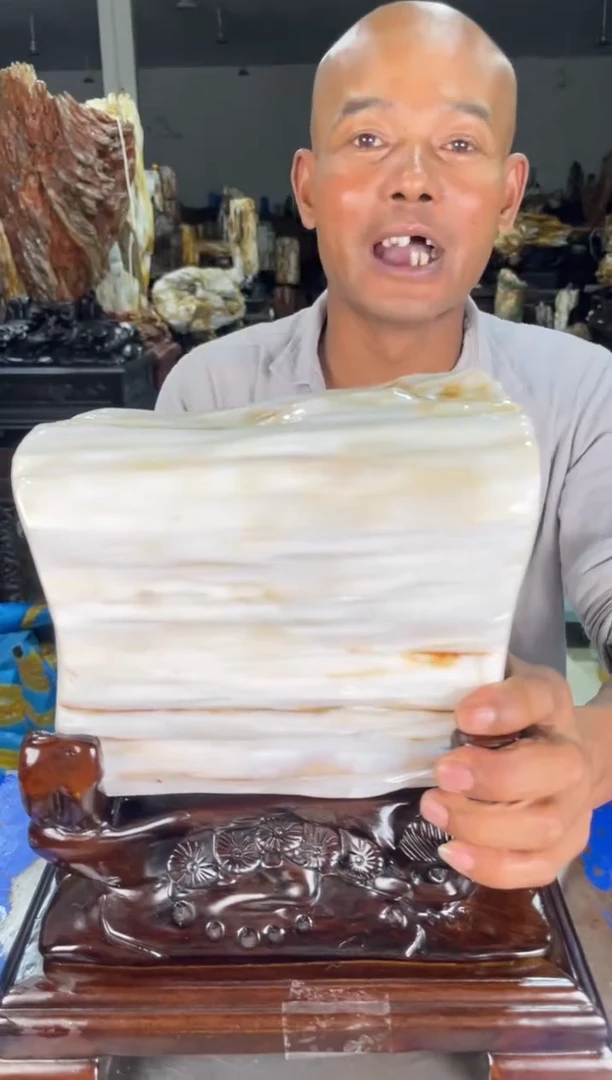 硅化玉摆件未镶嵌10