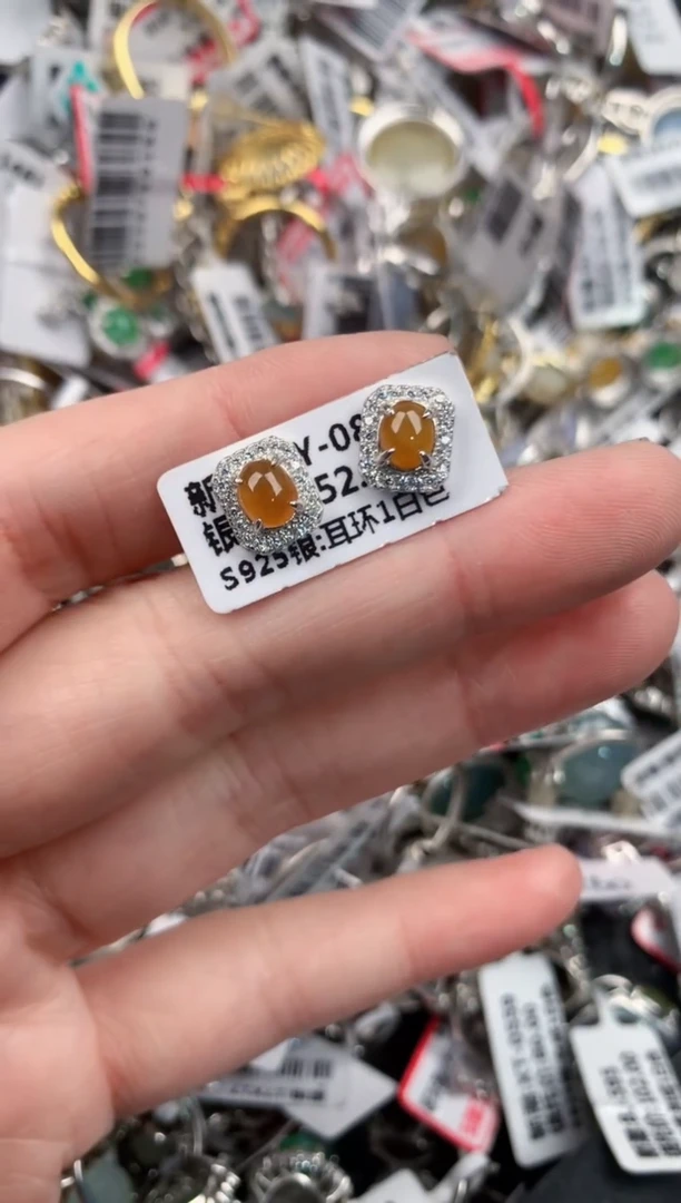银S925镶嵌戒指翡翠777      4